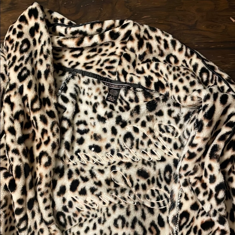 Victoria's Secret Leopard Print Robe